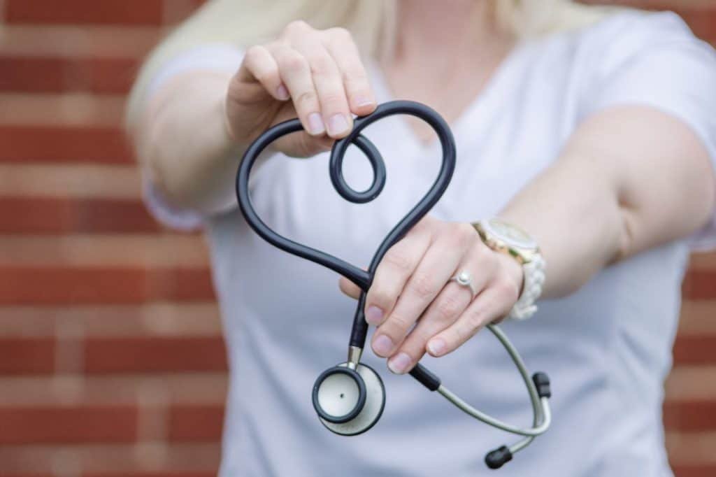 5 exemples de questions de recherche pour votre mémoire infirmier